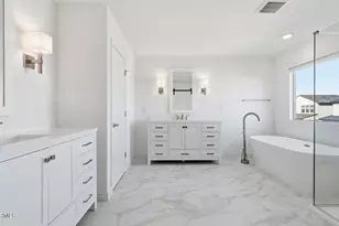 8010 W Royal Palm Rd, Peoria, AZ 85345 - Photo 27