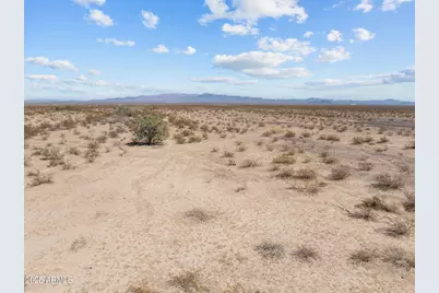 39003 Avenue 41 East -- E #-, Salome, AZ 85348 - Photo 33