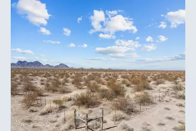 39003 Avenue 41 East -- E #-, Salome, AZ 85348 - Photo 29