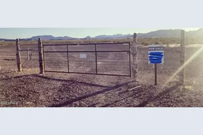 39003 Avenue 41 East -- E #-, Salome, AZ 85348 - Photo 7