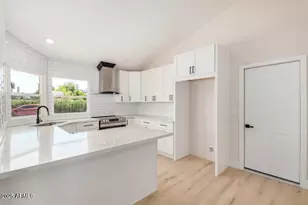 18832 N 50th Ave, Glendale, AZ 85308 - Photo 5