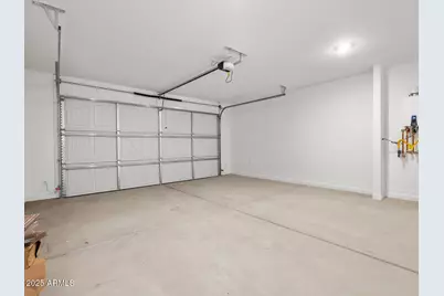 18256 N Pietra Drive, Maricopa, AZ 85138 - Photo 11