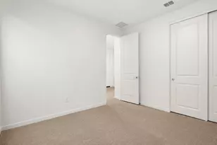 18256 N Pietra Dr, Maricopa, AZ 85138 - Photo 9