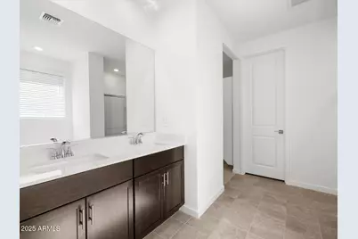 18256 N Pietra Drive, Maricopa, AZ 85138 - Photo 15