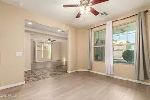 18199 W Mackenzie Dr, Goodyear, AZ 85395 - Photo 9