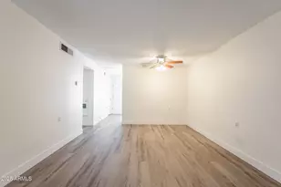 13001 N 113th Ave, Youngtown, AZ 85363 - Photo 9