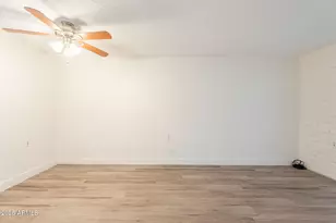 13001 N 113th Ave, Youngtown, AZ 85363 - Photo 11