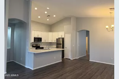 18123 N Madison Road, Maricopa, AZ 85139 - Photo 3