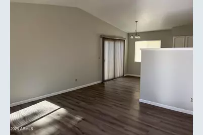 3320 S Parkside Drive, Tempe, AZ 85282 - Photo 1