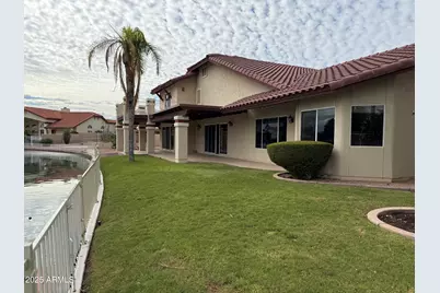 2088 N Lake Shore Drive, Casa Grande, AZ 85122 - Photo 1