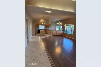 2088 N Lake Shore Drive, Casa Grande, AZ 85122 - Photo 7