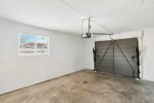 2732 W Tuckey Ln, Phoenix, AZ 85017 - Photo 31