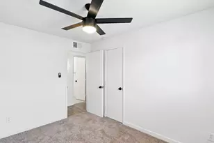 2732 W Tuckey Ln, Phoenix, AZ 85017 - Photo 15