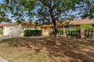 10304 W Kingswood Cir, Sun City, AZ 85351 - Photo 3