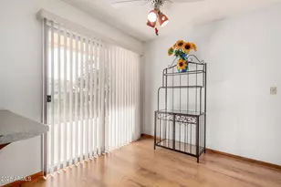 10304 W Kingswood Cir, Sun City, AZ 85351 - Photo 17