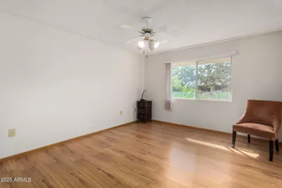 10304 W Kingswood Circle, Sun City, AZ 85351 - Photo 29