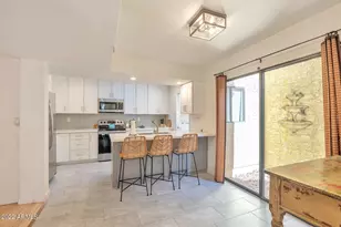 10566 N 87th Pl, Scottsdale, AZ 85258 - Photo 7