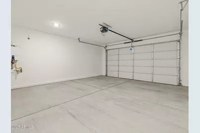 18244 N Pietra Drive, Maricopa, AZ 85138 - Photo 9