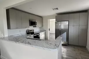 8001 N 28th Ave, Phoenix, AZ 85051 - Photo 3