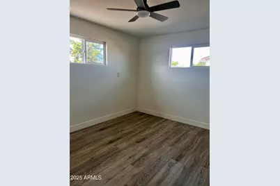 8001 N 28th Avenue, Phoenix, AZ 85051 - Photo 9