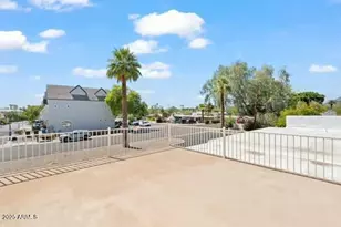 2949 N 29th St, Phoenix, AZ 85016 - Photo 25