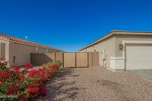 2004 E Escondido Pl, Casa Grande, AZ 85122 - Photo 7