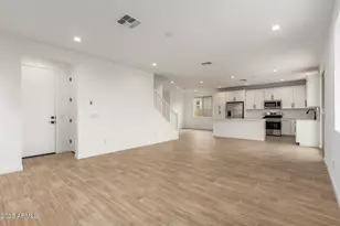 8638 S 170th Ave, Goodyear, AZ 85338 - Photo 11