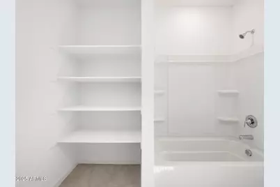 18228 N Pietra Drive, Maricopa, AZ 85138 - Photo 7