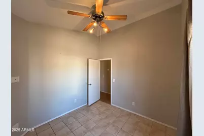 15011 W Redfield Road, Surprise, AZ 85379 - Photo 11