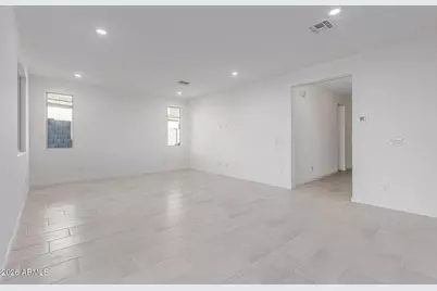 30148 W Palo Brea Way, Buckeye, AZ 85396 - Photo 7