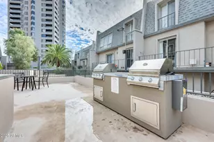 1024 E Osborn Rd, Phoenix, AZ 85014 - Photo 13