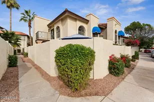 5002 E Siesta Dr, Phoenix, AZ 85044 - Photo 5