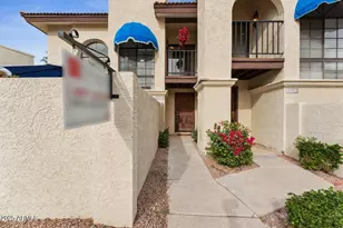 5002 E Siesta Dr, Phoenix, AZ 85044 - Photo 3