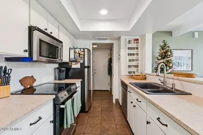 5002 E Siesta Drive #2, Phoenix, AZ 85044 - Photo 17