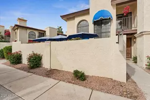 5002 E Siesta Dr, Phoenix, AZ 85044 - Photo 5