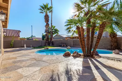 479 W Douglas Avenue, Gilbert, AZ 85233 - Photo 37