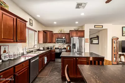 2661 N Smithsonian Court, Florence, AZ 85132 - Photo 13