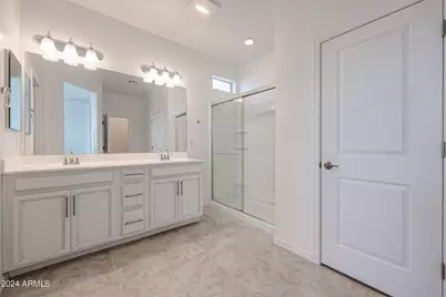 28440 N 132nd Drive, Peoria, AZ 85383 - Photo 11