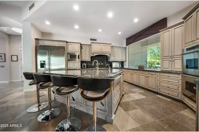 8350 E Via Del Sol Drive, Scottsdale, AZ 85255 - Photo 11