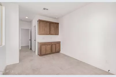 18255 W Larkspur Drive, Goodyear, AZ 85338 - Photo 19