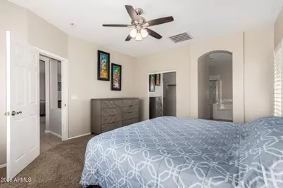 688 W Green Tree Drive, San Tan Valley, AZ 85143 - Photo 9