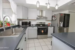 4434 W Dahlia Dr, Glendale, AZ 85304 - Photo 3