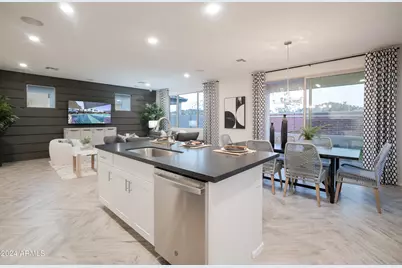 13292 N 146th Lane, Surprise, AZ 85379 - Photo 9