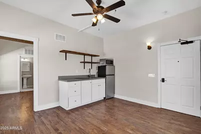 5753 W Glendale Avenue #Apt 202, Glendale, AZ 85301 - Photo 1