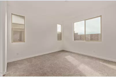 8644 S 170th Avenue, Goodyear, AZ 85338 - Photo 11