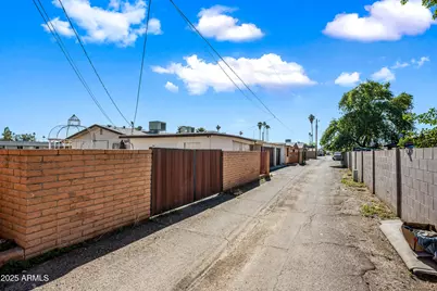 1138 N Dresden Circle, Mesa, AZ 85203 - Photo 9