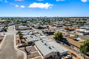 1138 N Dresden Cir, Mesa, AZ 85203 - Photo 5