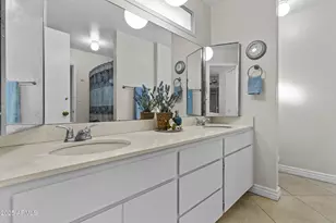 1019 E Watson Dr, Tempe, AZ 85283 - Photo 19