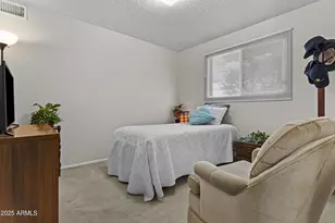 1019 E Watson Dr, Tempe, AZ 85283 - Photo 25