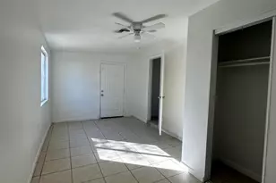 6825 W Vernon Ave, Phoenix, AZ 85035 - Photo 13